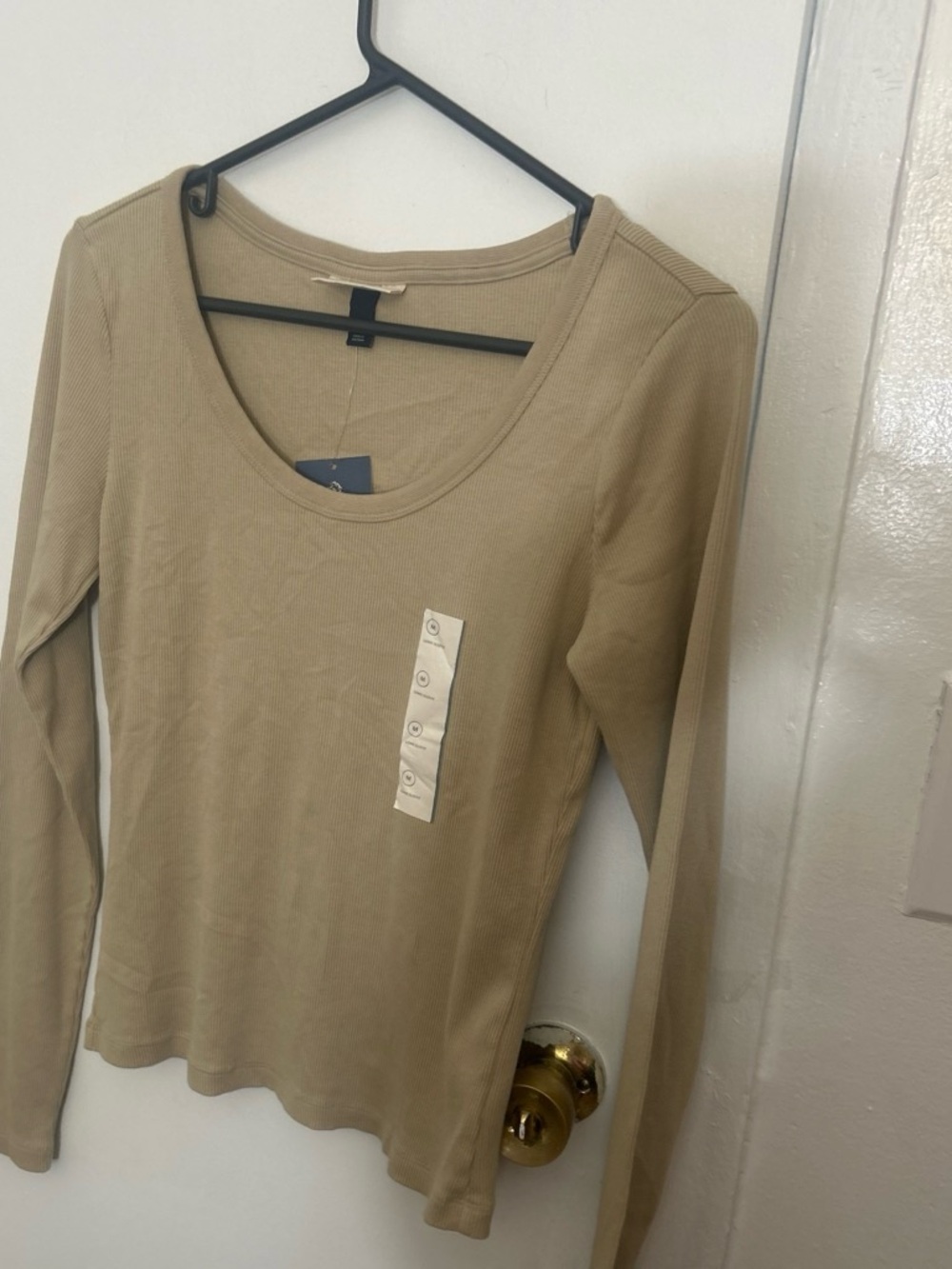 Universal Thread Long-Sleeve Ribbed Scoop Neck Top - Tan
